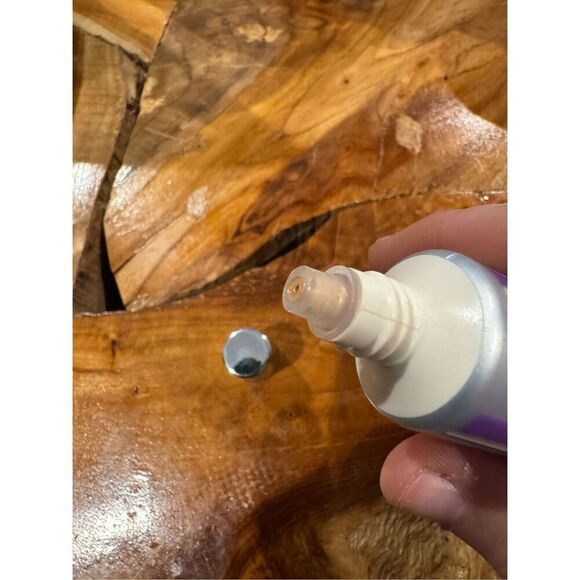 Chantecaille Original Formula Just skin tinted moisturizer Nude new without box - Picture 4 of 5